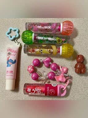 Kawaii Lip Gloss Bundle | Keychain Glosses, Stitch Lip Color, Bear lip